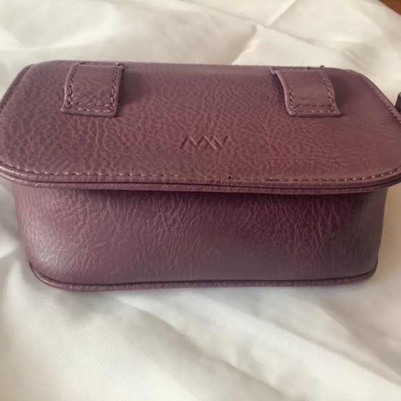 ❤MATT & NAT BELT BAG - Picture 7 of 14